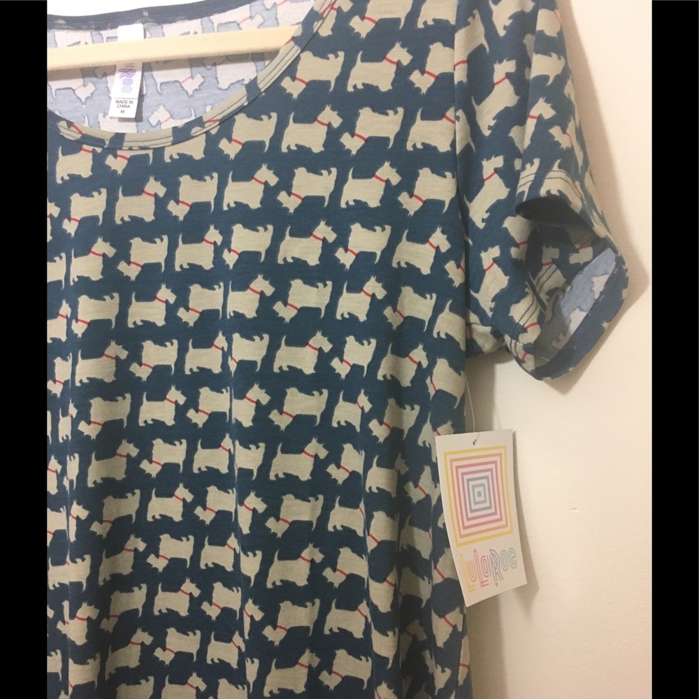 M LuLaRoe Classic Tee with Scotties!